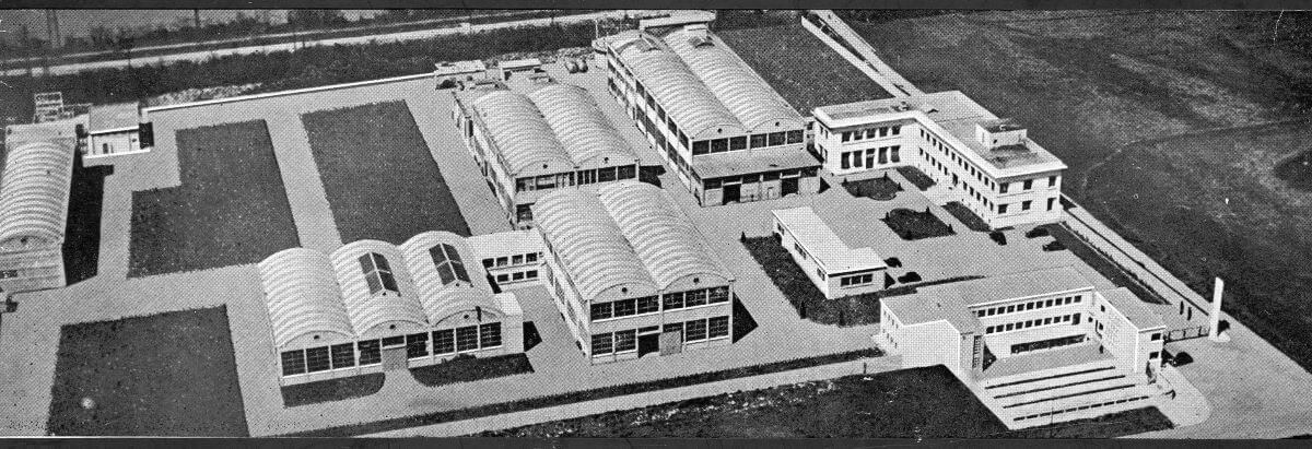 Site Ugine-carbone des eaux claires - vue aerienne 1949